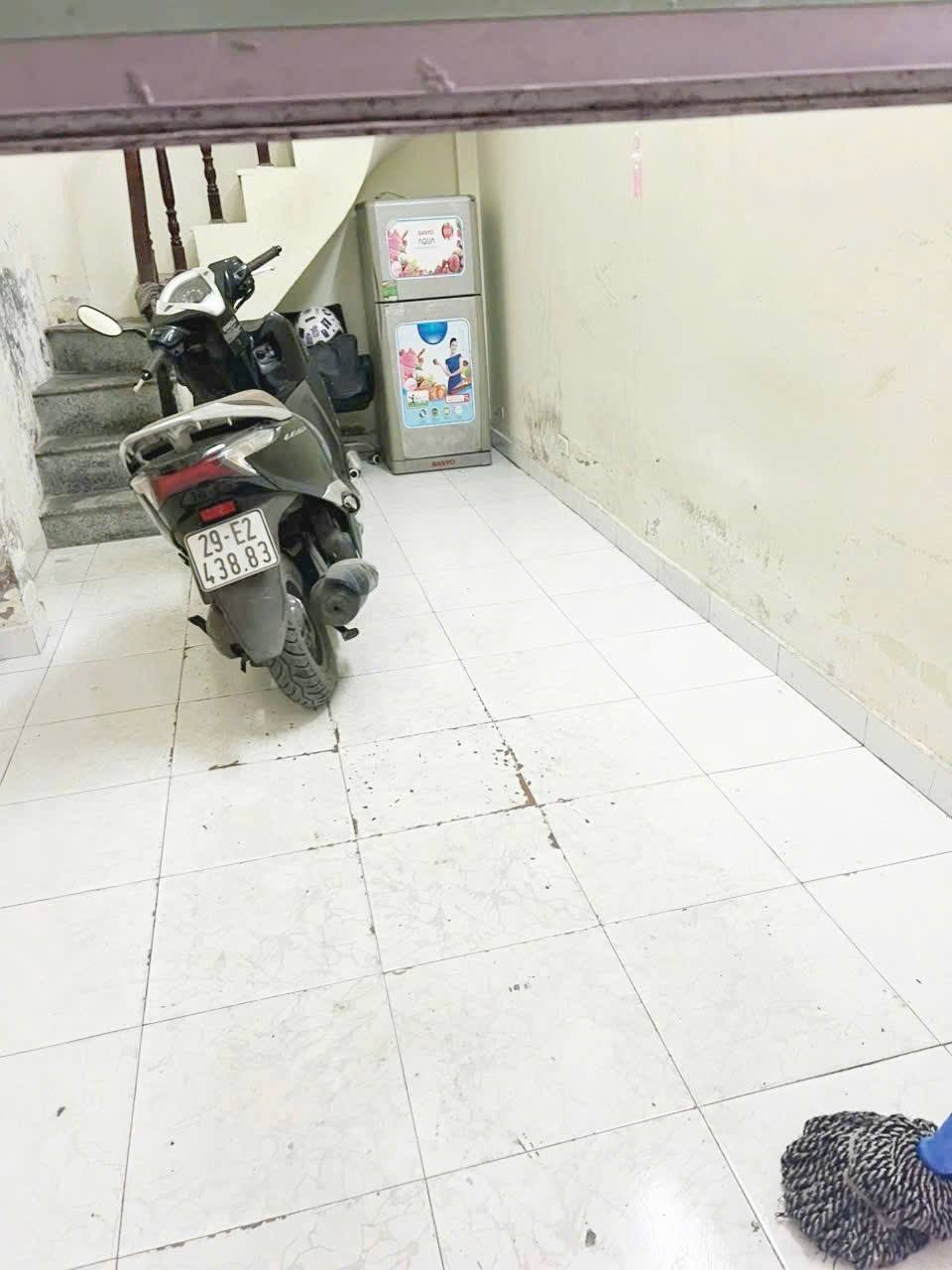 Cho thuê nhà ở nhóm sinh viên Ngõ Quỳnh, 4 tầng x 22m2, 2 ngủ, 2 vệ sinh, 6.5 Triệu - Ảnh chính